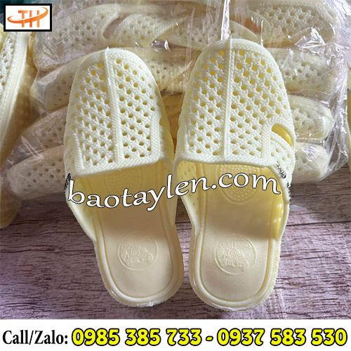 Dép tổ ong nhựa bít mũi hàng chuẩn Dép tổ ong nhựa bít mũi hàng chuẩn