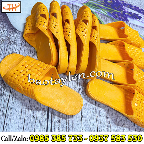 Dép tổ ong quai ngang sắn số lượng sỉ rẻ Dép tổ ong quai ngang sắn số lượng sỉ rẻ