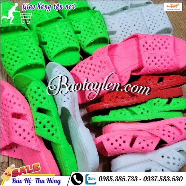 Chuyên sỉ lẻ dép nhựa tổ ong trẻ em giá rẻ HCM. Chuyên sỉ lẻ dép nhựa tổ ong trẻ em giá rẻ HCM.