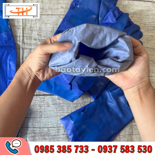 Soi cận mặt trong của găng tay chống hóa chất loại dài Soi cận mặt trong của găng tay chống hóa chất loại dài