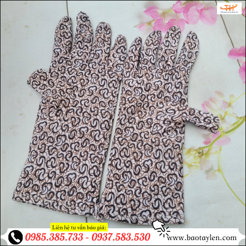 Mẫu găng tay chống nắng họa tiết hoa văn.