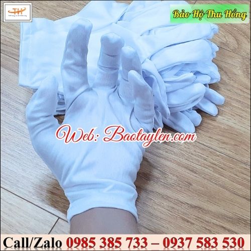 Bao tay thiết kế ôm tay, mỏng nhẹ linh hoạt cho tay khi cử động. Bao tay thiết kế ôm tay, mỏng nhẹ linh hoạt cho tay khi cử động.