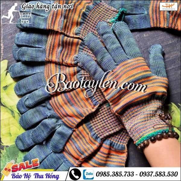 Găng tay len giữ ấm chất lượng tốt. Găng tay len giữ ấm chất lượng tốt.