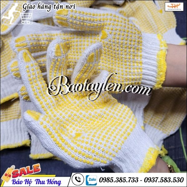 Găng tay len hạt nhựa bền đẹp. Găng tay len hạt nhựa bền đẹp.