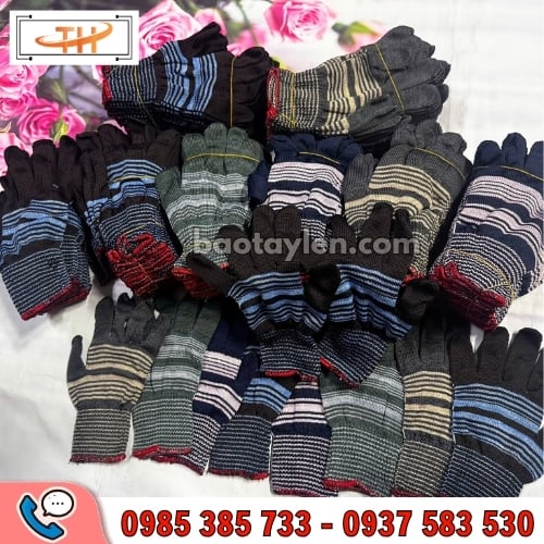 Găng tay poly thời trang sọc màu mua sỉ giá tốt tại Thu Hồng Găng tay poly thời trang sọc màu mua sỉ giá tốt tại Thu Hồng