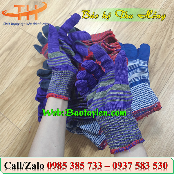 >Nơi bán găng tay len sợi poly giá rẻ uy tín< >Nơi bán găng tay len sợi poly giá rẻ uy tín<