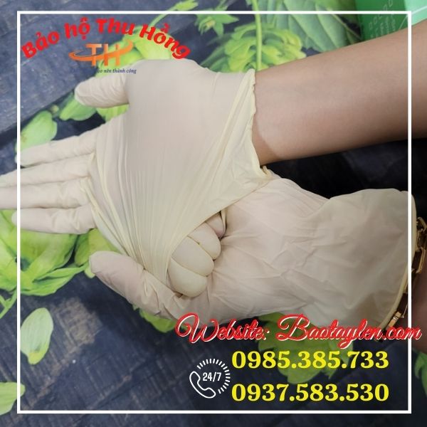 >> Găng tay cao su y tế không bột. >> Găng tay cao su y tế không bột.