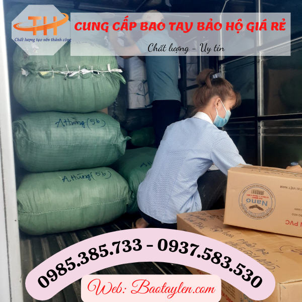>>Hình ảnh giao hơn 12.000 đôi bao tay bảo hộ tại công ty Thu Hồng. >>Hình ảnh giao hơn 12.000 đôi bao tay bảo hộ tại công ty Thu Hồng.