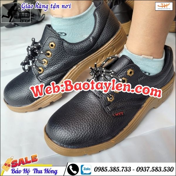 Giày bảo hộ NTT chống dập ngón. Giày bảo hộ NTT chống dập ngón.