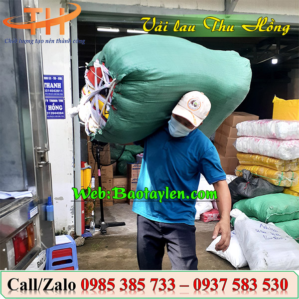 >>Hình ảnh nhân viên Thu Hồng giao vải lau công nghiệp giá rẻ >>Hình ảnh nhân viên Thu Hồng giao vải lau công nghiệp đi Tây Ninh>>Hình ảnh nhân viên Thu Hồng giao vải lau công nghiệp giá rẻ