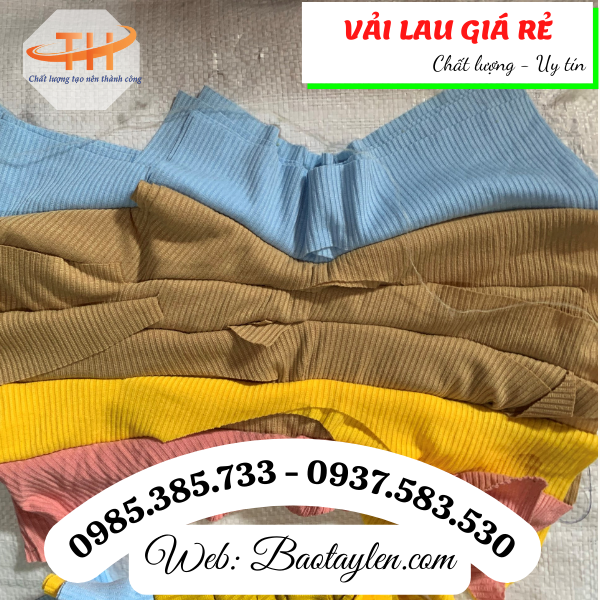 >>Giẻ lau có độ thấm hút cao, dày dặn, không bụi vải. >>Giẻ lau có độ thấm hút cao, dày dặn, không bụi vải.