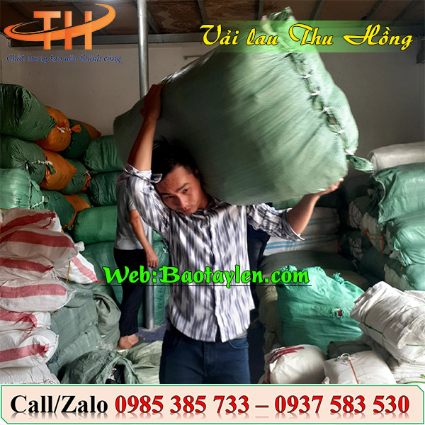 >>Hình ảnh nhân viên Thu Hồng giao vải lau công nghiệp giá rẻ >>Hình ảnh nhân viên Thu Hồng giao vải lau công nghiệp giá rẻ