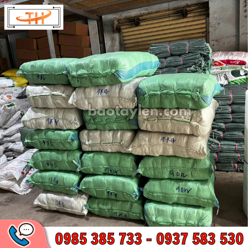 Kho Thu Hồng sẵn số lượng lớn găng tay Kho Thu Hồng sẵn số lượng lớn găng tay