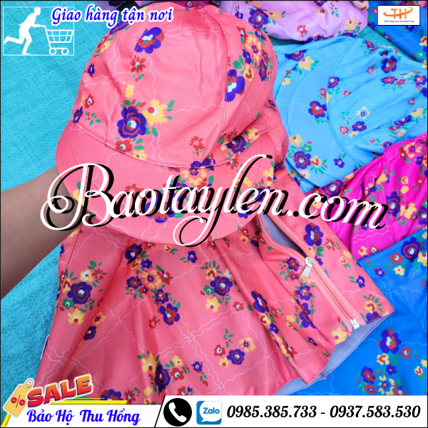 Nón chống nắng rộng vành kèm khẩu trang. Nón chống nắng rộng vành kèm khẩu trang.