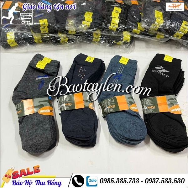 Tất nam nữ cao cổ giá gốc rẻ co dãn tại HCM. Tất nam nữ cao cổ giá gốc rẻ co dãn tại HCM.