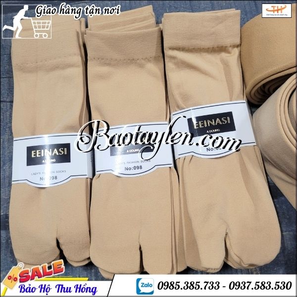 Mua tất da xỏ ngón giá rẻ, sang xịn mà vẫn tiết kiệm. Mua tất da xỏ ngón giá rẻ, sang xịn mà vẫn tiết kiệm.