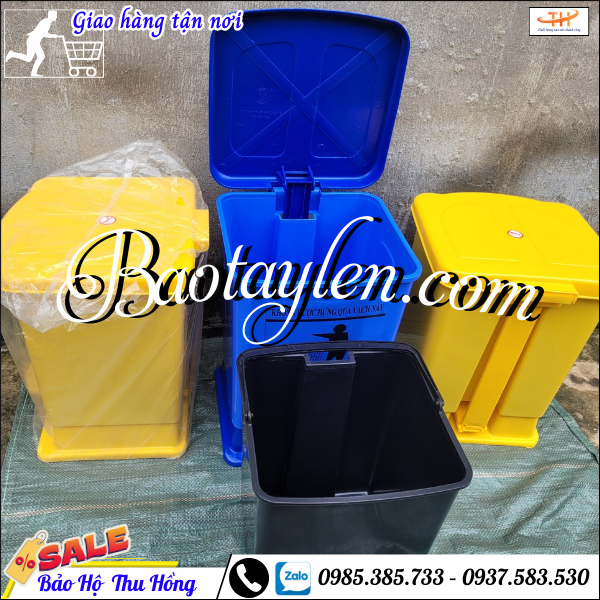 Thùng rác nhựa đạp chân nhiều màu giá rẻ. Thùng rác nhựa đạp chân nhiều màu giá rẻ.
