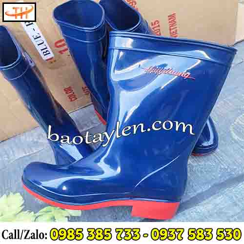 Ủng bảo hộ lao động Thuỳ Dương màu xanh đế đỏ Ủng bảo hộ lao động Thuỳ Dương màu xanh đế đỏ
