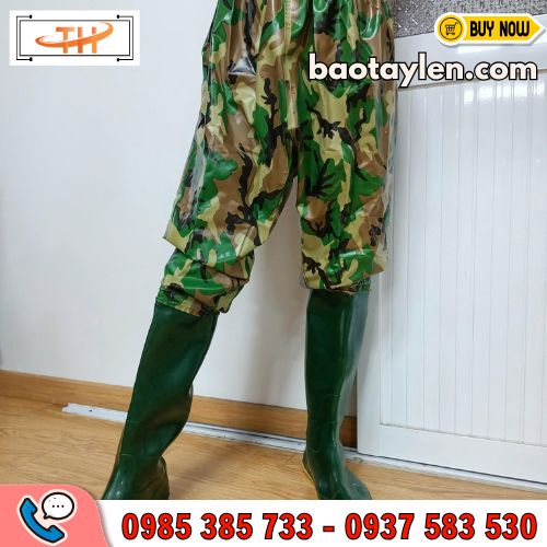 Ủng liền quần cho bảo vệ toàn diện Ủng liền quần cho bảo vệ toàn diện