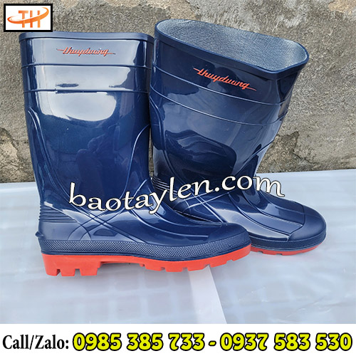 Ủng bảo hộ mũi thép sử dụng an toàn tiện lợi Ủng bảo hộ mũi thép sử dụng an toàn tiện lợi