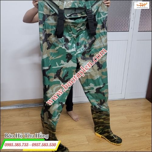 Ủng yếm - ủng bảo hộ chống nước. Ủng yếm - ủng bảo hộ chống nước.