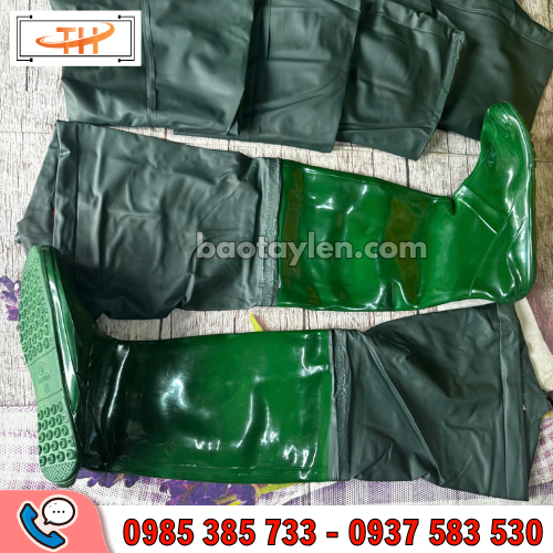 Ủng chống nước đi ruộng hàng chuẩn Ủng chống nước đi ruộng hàng chuẩn