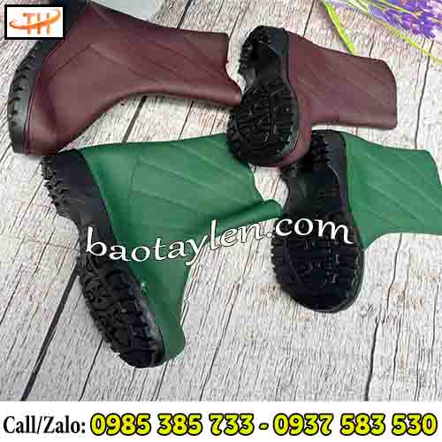 Ủng ngắn Việt Thắng hàng chuẩn sẵn tại Thu Hồng Ủng ngắn Việt Thắng hàng chuẩn sẵn tại Thu Hồng