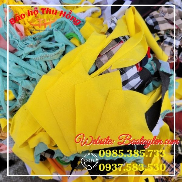 >>Vải vụn nhiều màu, nhiều khổ vải. >>Vải vụn nhiều màu, nhiều khổ vải.