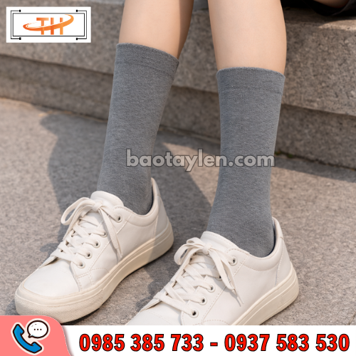 Vớ xám cổ cao co giãn tốt, êm chân khi mang Vớ xám cổ cao co giãn tốt, êm chân khi mang
