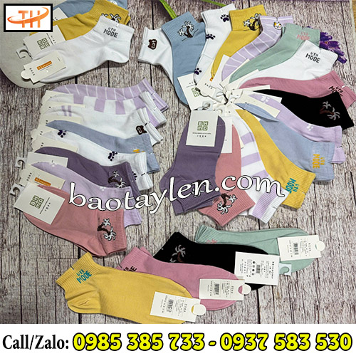 Vớ cotton sẵn đủ mẫu, đủ màu giá rẻ Vớ cotton sẵn đủ mẫu, đủ màu giá rẻ
