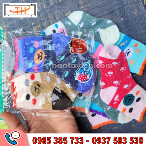Vớ trẻ em cotton mềm hàng sẵn số lượng tại Công ty Thu Hồng Vớ trẻ em cotton mềm hàng sẵn số lượng tại Công ty Thu Hồng