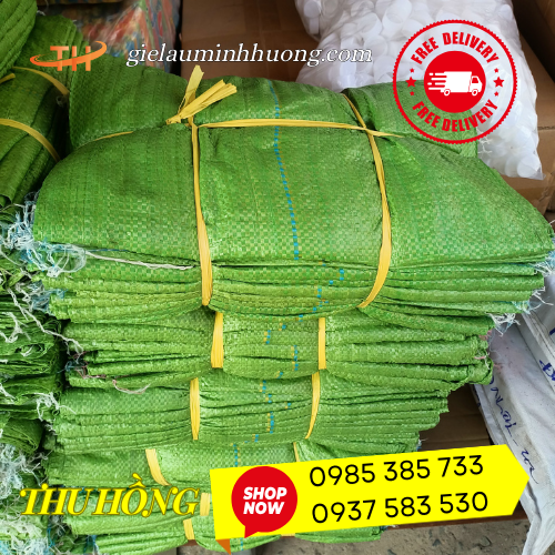 Bao tải xanh lá đựng đá viên  Bao tải xanh lá đựng đá viên