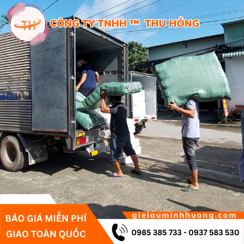Công ty bán sỉ găng tay len poly trắng 70g giá rẻ Công ty bán sỉ găng tay len poly trắng 70g giá rẻ