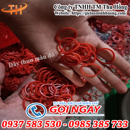 dây thun màu đỏ cột bao bì