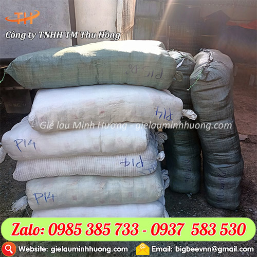 Găng tay len poly 40g đóng sẵn số lượng 500 đôi Găng tay len poly 40g đóng sẵn số lượng 500 đôi