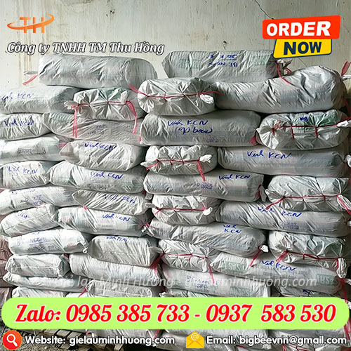 Găng tay nilon xốp trắng nam nữ bao 20kg Găng tay nilon xốp trắng nam nữ bao 20kg