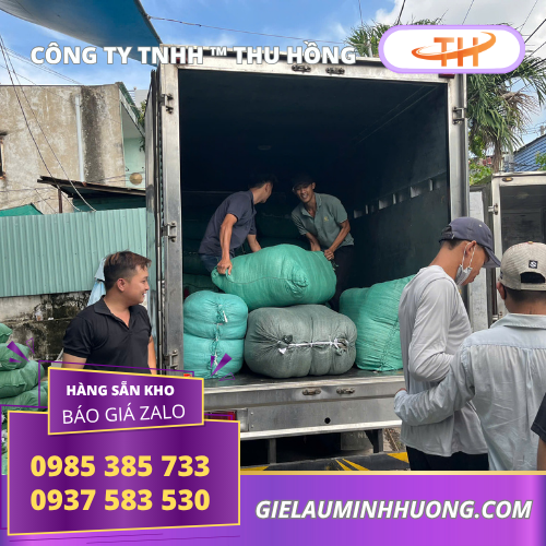 Giao hàng vải trắng poly không bụi đóng bao sẵn cho khách Giao hàng vải trắng poly không bụi đóng bao sẵn cho khách