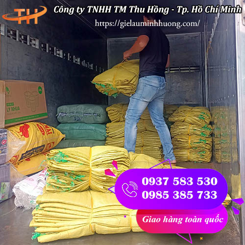 Giao sỉ bao tải màu vàng dày cỡ 80 x 100 toàn quốc Giao sỉ bao tải màu vàng dày cỡ 80 x 100 toàn quốc