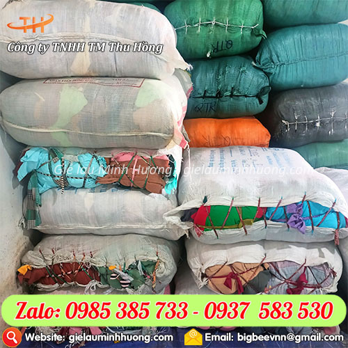 Giẻ lau dầu khổ lớn cân sẵn đóng bao 50kg Giẻ lau dầu khổ lớn cân sẵn đóng bao 50kg