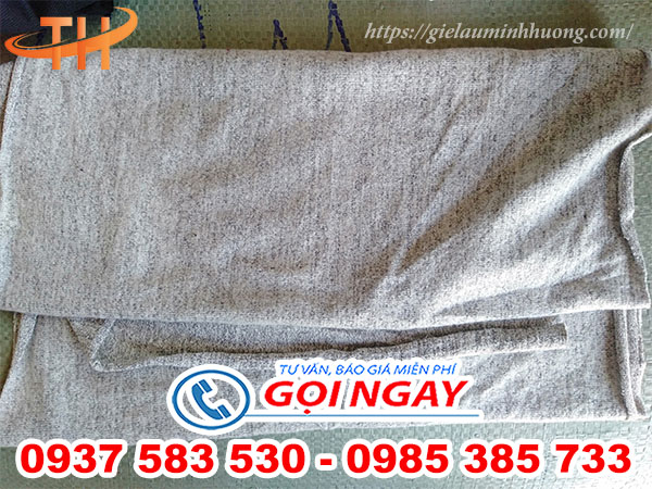 giẻ lau dầu nhớt nguyên miếng