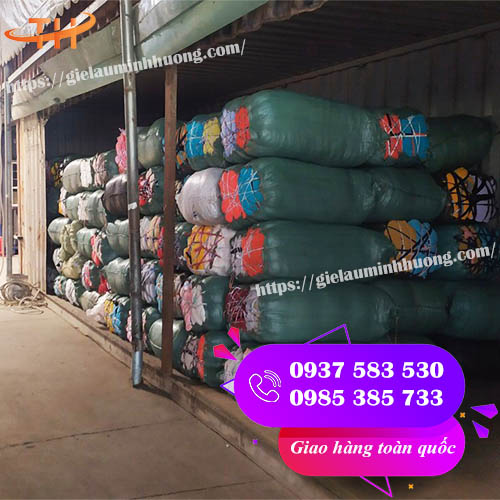 giẻ lau màu cân ký giá rẻ tại xưởng của Thu Hồng