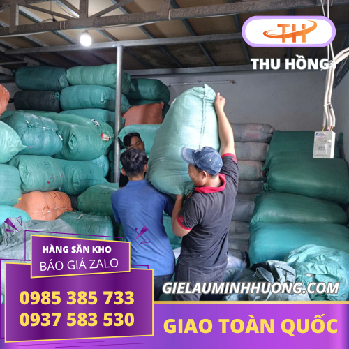 Giẻ lau vệ sinh công trình xây dựng hàng sẵn tại kho Giẻ lau vệ sinh công trình xây dựng hàng sẵn tại kho