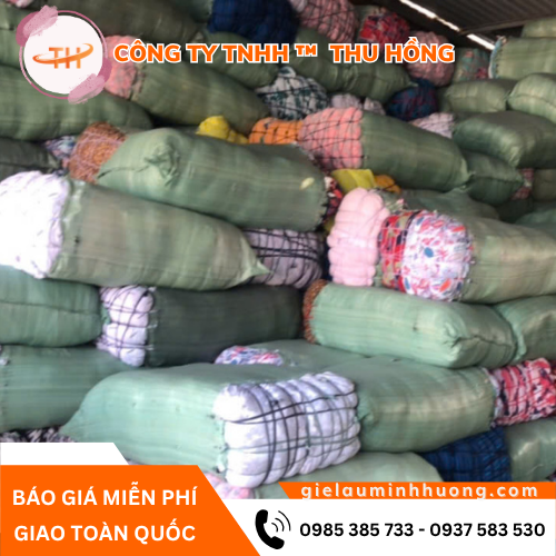 Hoạt động sản xuất vải lau máy số lượng lớn của Thu Hồng Hoạt động sản xuất vải lau máy số lượng lớn của Thu Hồng