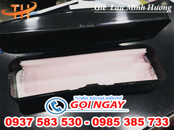 Khăn lau kính cận thông dụng