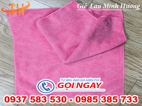 Khăn lau vệ sinh bàn ghế