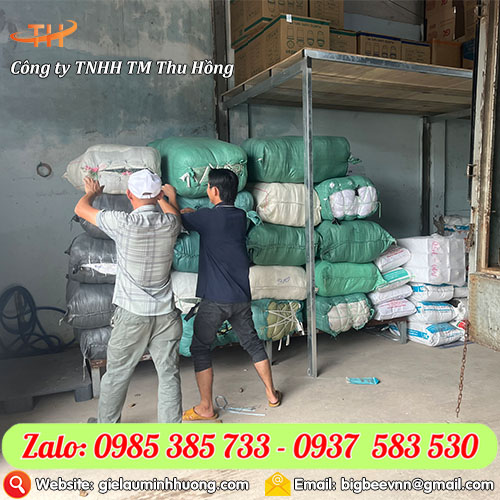 Lên 22 bao giẻ lau thun trắng cho khách ghé lấy tại kho Lên 22 bao giẻ lau thun trắng cho khách ghé lấy tại kho