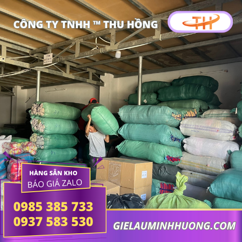 Lên hàng giẻ lau màu size nhỏ cỡ bàn tay tại kho Lên hàng giẻ lau màu size nhỏ cỡ bàn tay tại kho