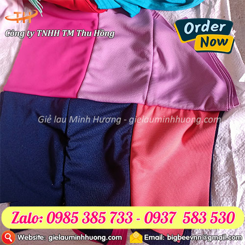 Quéo may lau máy móc trong xưởng cơ khí Quéo may lau máy móc trong xưởng cơ khí