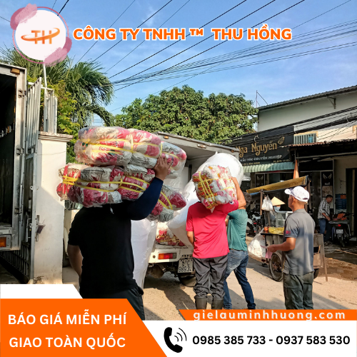 Thu Hồng bán bao 500 đôi găng tay len nhúng nhựa một mặt Thu Hồng bán bao 500 đôi găng tay len nhúng nhựa một mặt