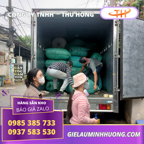 Thu Hồng chuẩn bị giao trăm ký khăn nối nhiều màu Thu Hồng chuẩn bị giao trăm ký khăn nối nhiều màu
